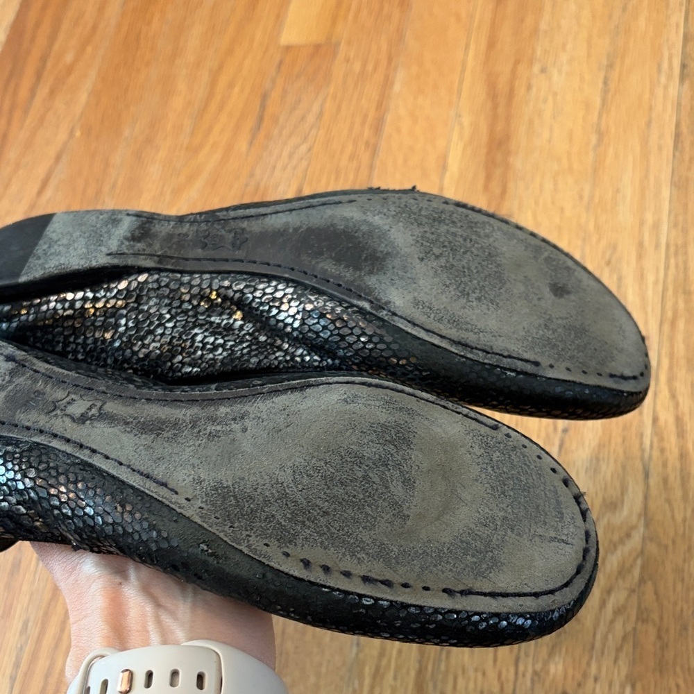 Tory Burch Caroline Plated Snake Skin Flats - Picture 9 of 11